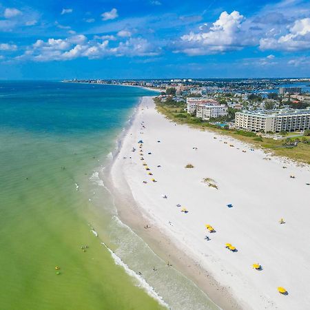 Tropic Terrace #41 - Beachfront Resort St. Pete Beach Buitenkant foto