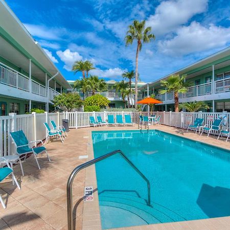 Tropic Terrace #41 - Beachfront Resort St. Pete Beach Buitenkant foto