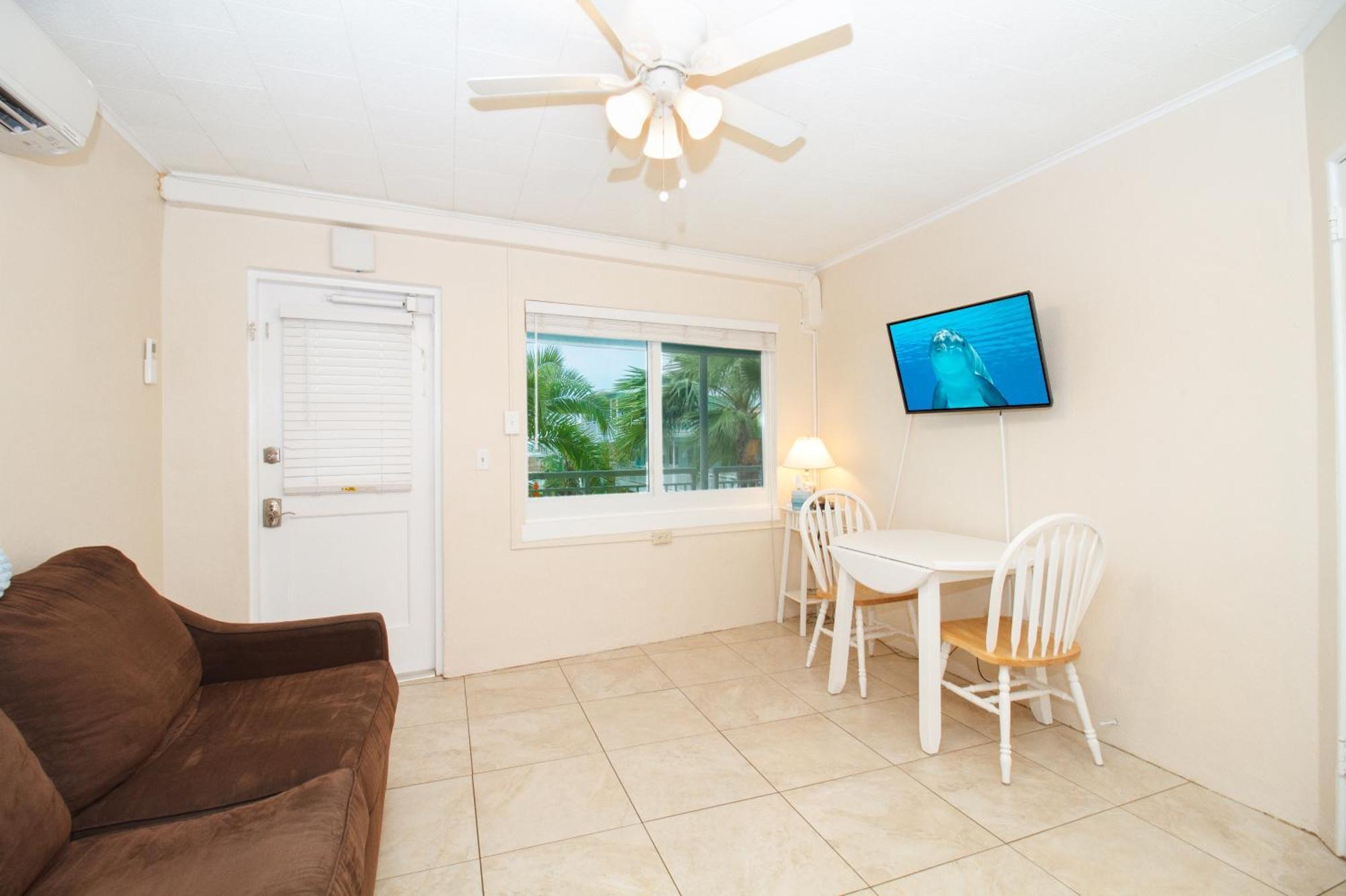 Tropic Terrace #41 - Beachfront Resort St. Pete Beach Buitenkant foto
